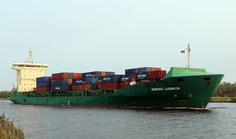 NIEVES B Container Ship IMO 9483683 photo 7