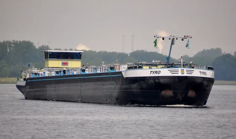 TYRO Tanker IMO 9483853 photo 8