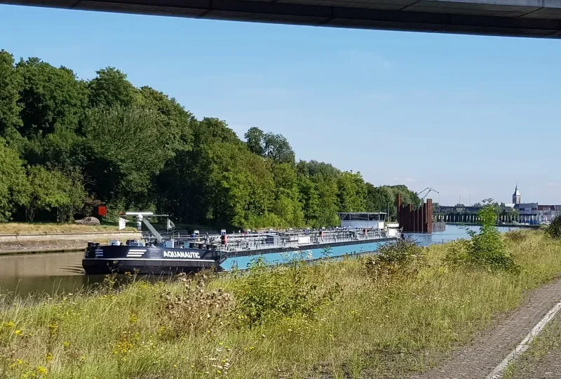AQUANAUTIC Tanker IMO 9484156 photo 4