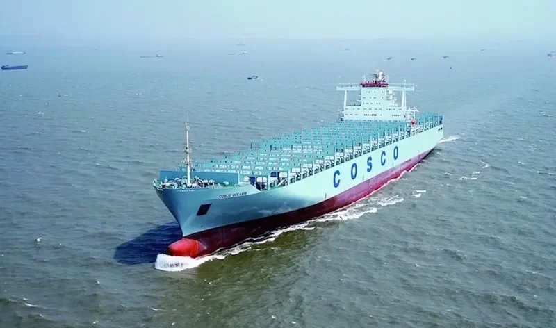 COSCO GENOA Container Ship IMO 9484326 photo 2