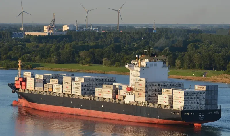 ROSA Container Ship IMO 9484534 photo 8