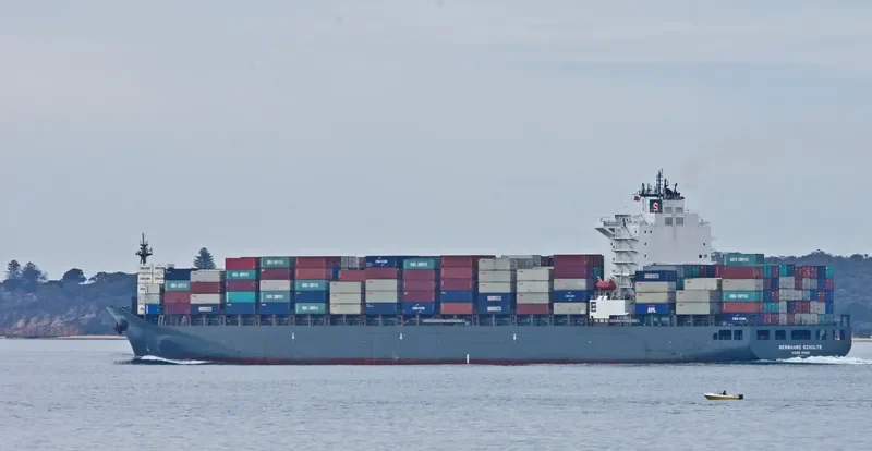 BERNHARD SCHULTE Container Ship IMO 9484546 photo 5