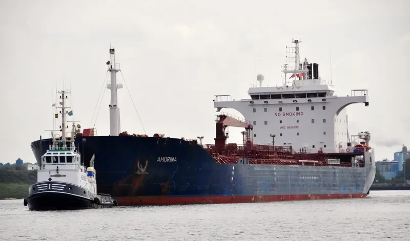 TORM AMORINA Tanker IMO 9484895 photo 9