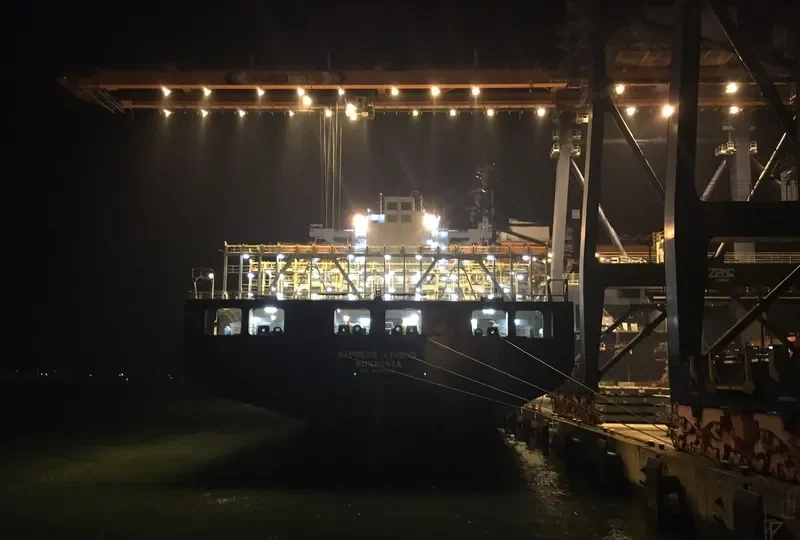 EXPRESS ATHENS Container Ship IMO 9484948 photo 2