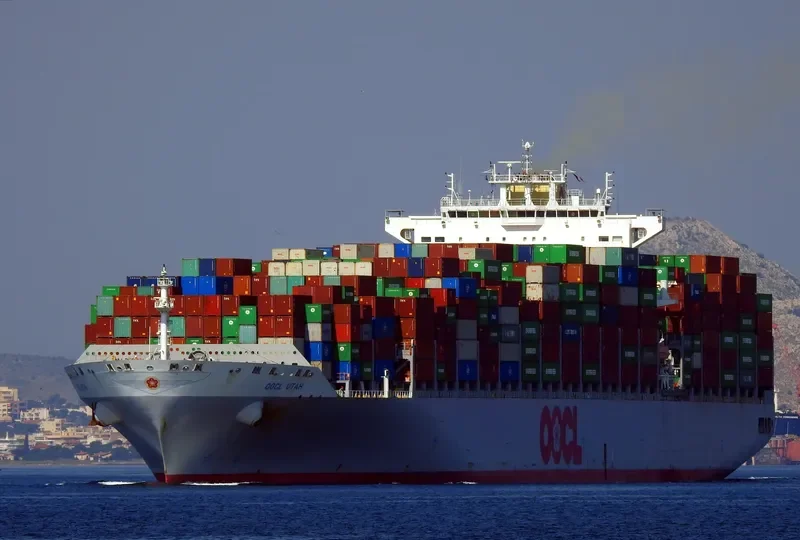 OOCL UTAH Container Ship IMO 9486087 photo 9