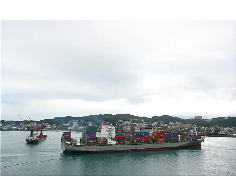 BROTONNE BRIDGE Container Ship IMO 9486116 photo 6