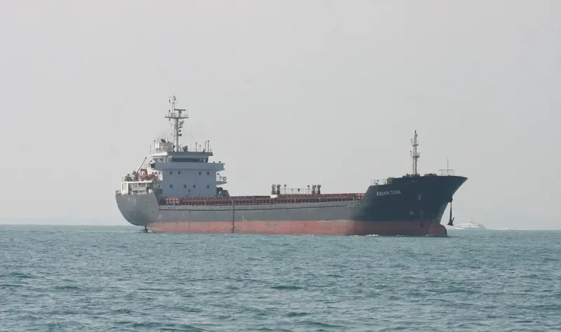 SARVESHWAR Tanker IMO 9486283 photo 3