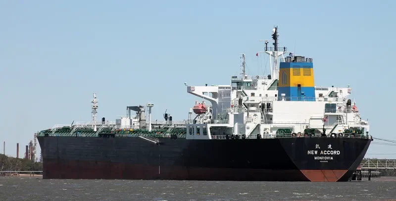 NEW ACCORD Tanker IMO 9487172 photo 6