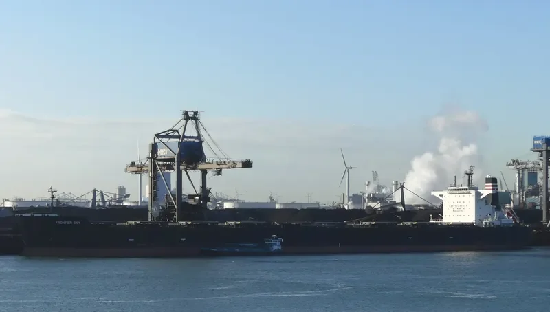 FRONTIER SKY Bulk Carrier IMO 9488009