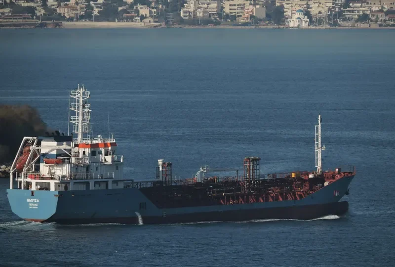NAOUSSA Tanker IMO 9488530 photo 4