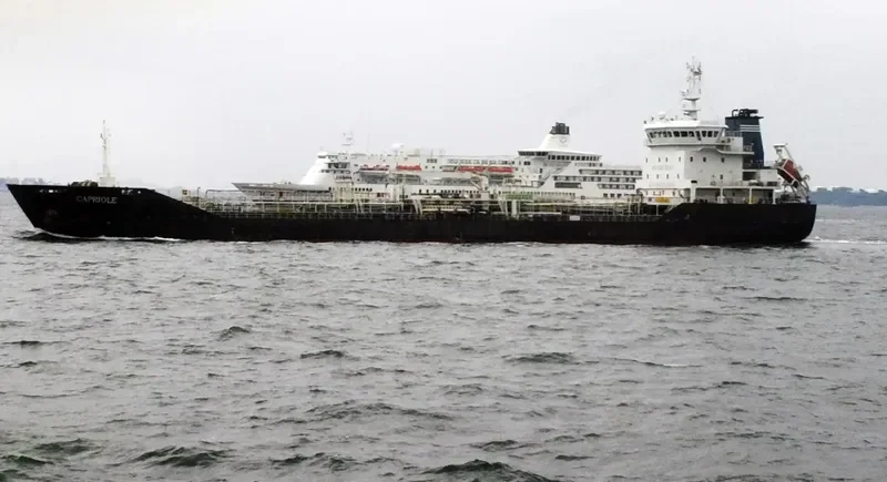 CAPRIOLE Tanker IMO 9488700 photo 7