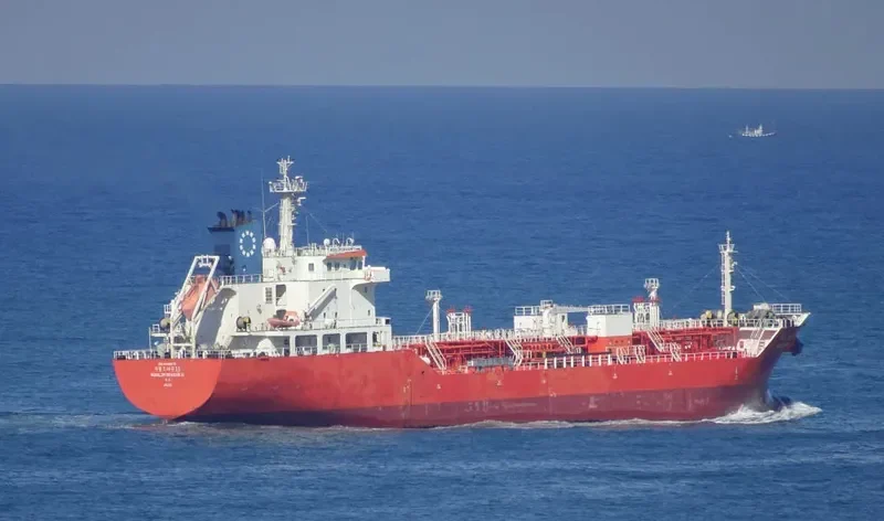DOOLA NO.7 Tanker IMO 9490076 photo 2
