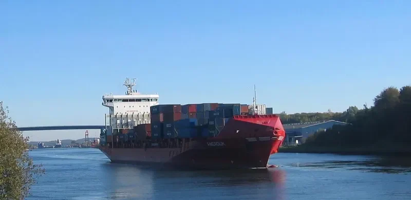 ESPOIR Container Ship IMO 9491472 photo 7