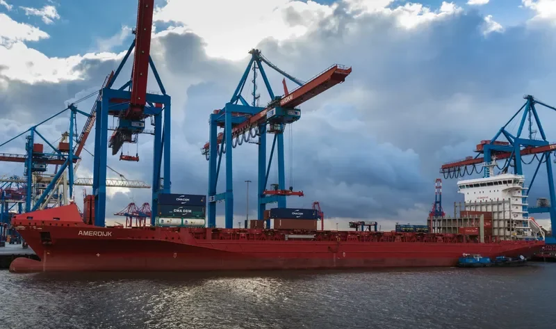 ESPOIR Container Ship IMO 9491472 photo 8