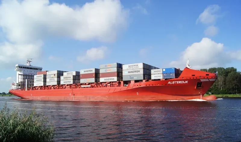 ESPERANCE Container Ship IMO 9491484 photo 7