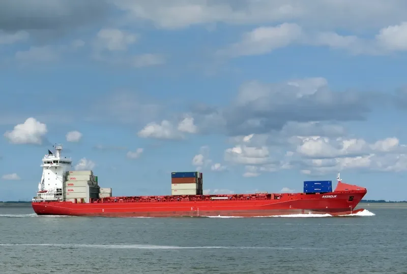 ESCAPE Container Ship IMO 9491501 photo 5