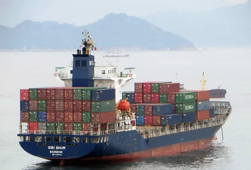 SIRI BHUM Container Ship IMO 9491719 photo 7