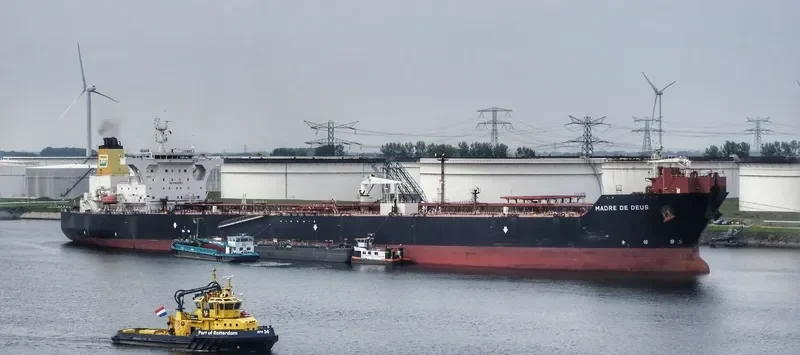 MADRE DE DEUS Tanker IMO 9492050 photo 2