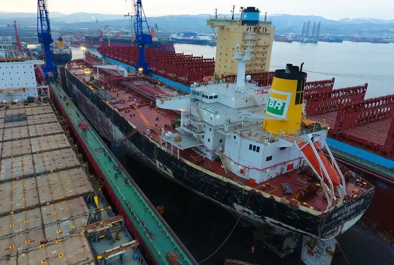 ANITA GARIBALDI Tanker IMO 9492270 photo 8