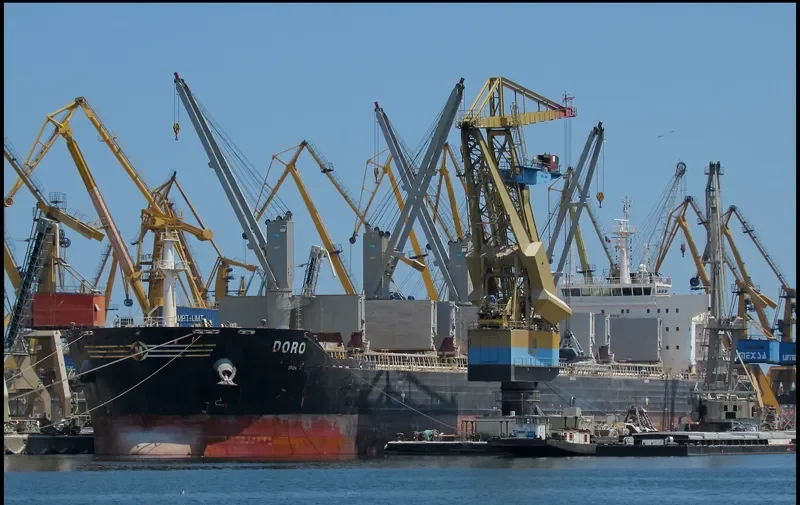 DORO Bulk Carrier IMO 9492397 photo 6