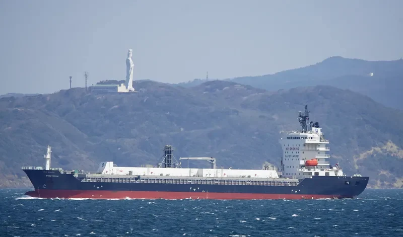 THETISIA Tanker IMO 9492919 photo 3
