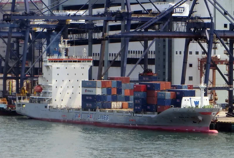 WAN HAI 102 Container Ship IMO 9493303 photo 4