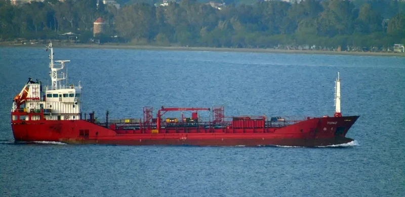 TRISTAR TRIUMPH Tanker IMO 9494199 photo 2