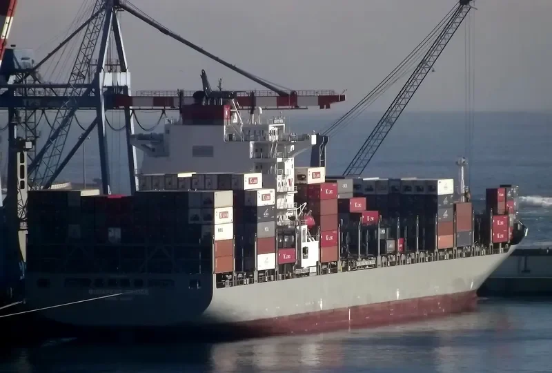 BUDAPEST BRIDGE Container Ship IMO 9494280 photo 9