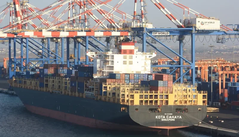 KOTA CAHAYA Container Ship IMO 9494589 photo 4