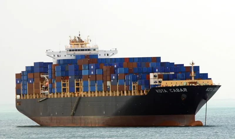 KOTA CABAR Container Ship IMO 9494606 photo 3