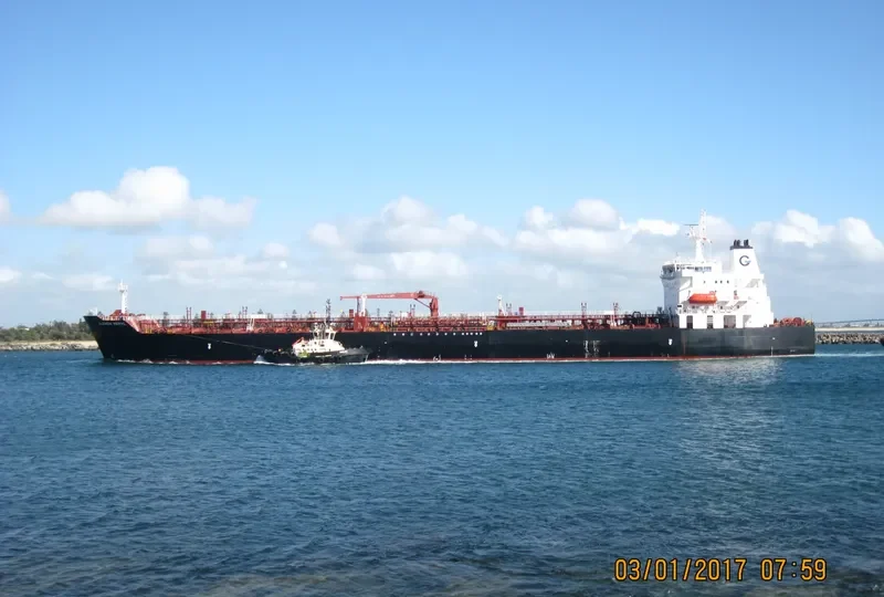 GLENDA MERYL Tanker IMO 9494670 photo 2