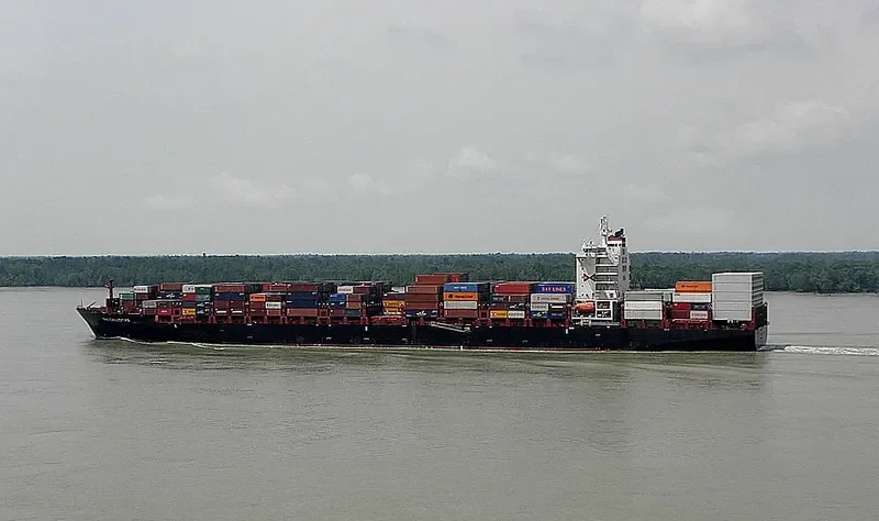 MOMBASA EXPRESS Container Ship IMO 9495777 photo 7