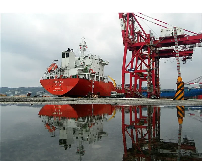 BINTANG SAMUDRA T Tanker IMO 9495856 photo 6