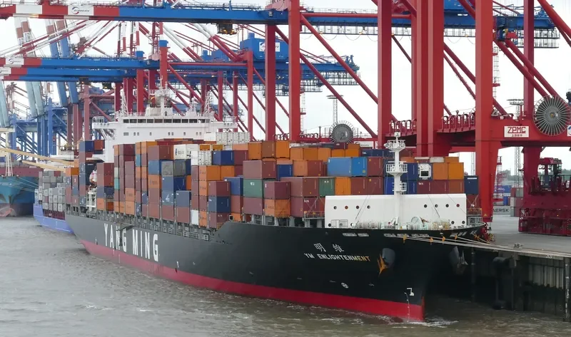 YM ENLIGHTENMENT Container Ship IMO 9496604 photo 8