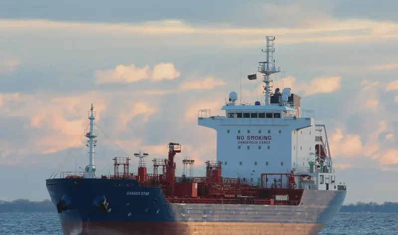 GANGES STAR Tanker IMO 9496692 photo 3
