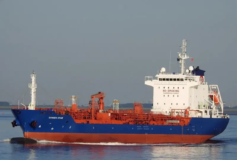 GANGES STAR Tanker IMO 9496692 photo 6