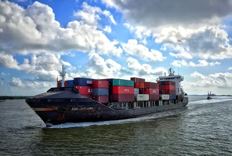 PACIFIC TIANJIN Container Ship IMO 9498690