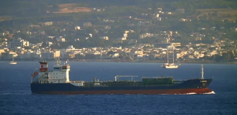 T.GONUL Tanker IMO 9499838 photo 3