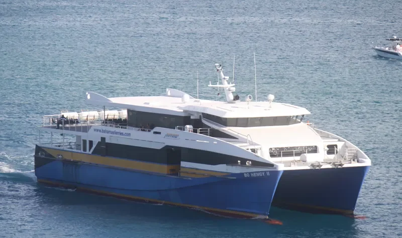 BO HENGY II Passenger Ship IMO 9500170 photo 5