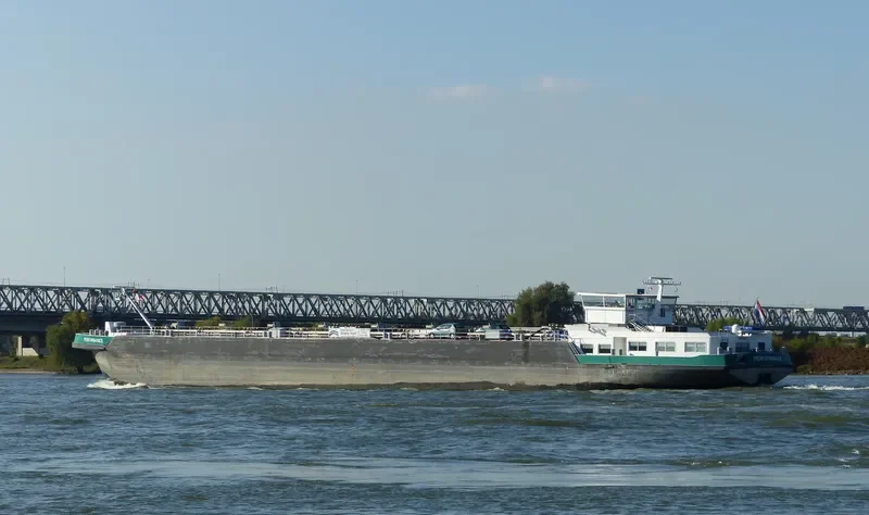 PERFORMANCE Tanker IMO 9500388