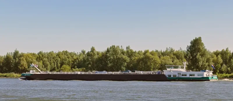 PERFORMANCE Tanker IMO 9500388 photo 6