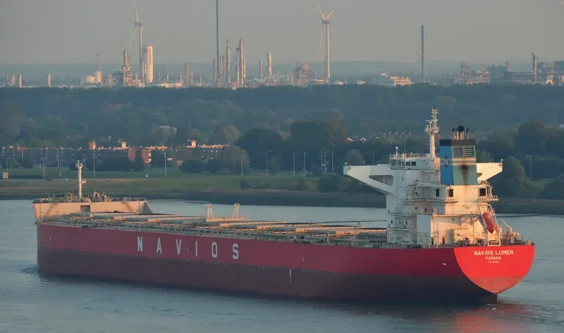 NAVIOS LUMEN Bulk Carrier IMO 9500637