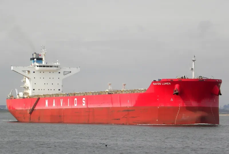 NAVIOS LUMEN Bulk Carrier IMO 9500637 photo 6