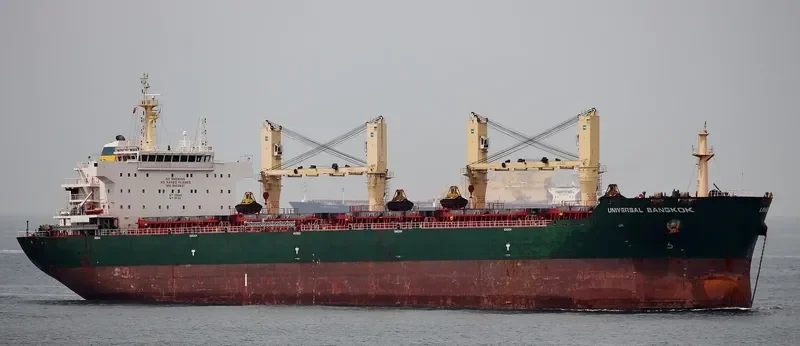 UNIVERSAL BANGKOK Bulk Carrier IMO 9500821
