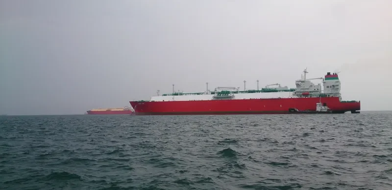 ADAM LNG General Cargo IMO 9501186 photo 6