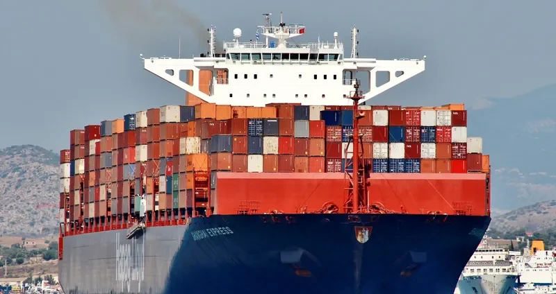 SHANGHAI EXPRESS Container Ship IMO 9501368 photo 9