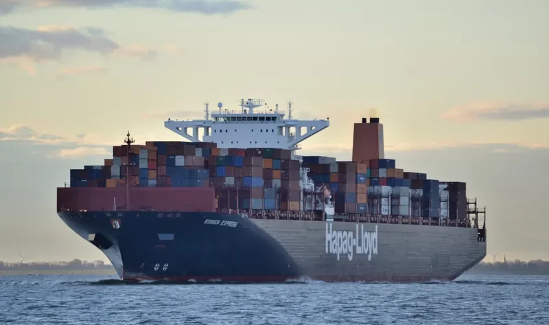 ESSEN EXPRESS Container Ship IMO 9501370 photo 3