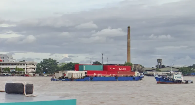 NP RAYONG Container Ship IMO 9501540 photo 2