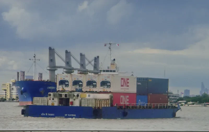 NP RAYONG Container Ship IMO 9501540 photo 6