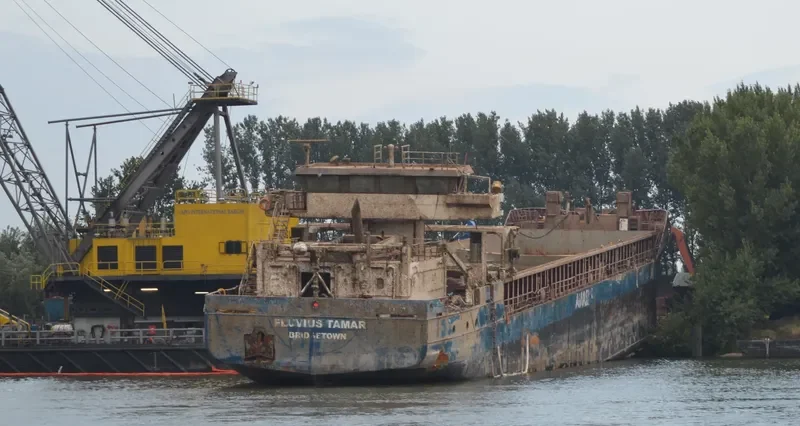 FLUVIUS TAMAR General Cargo IMO 9501708 photo 2